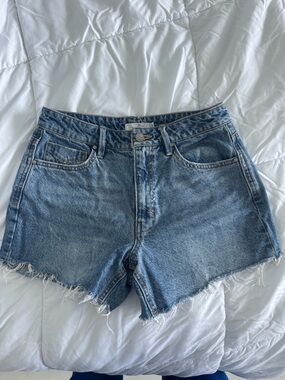 Wrangler Light Blue Denim Frayed Hem Jean Shorts